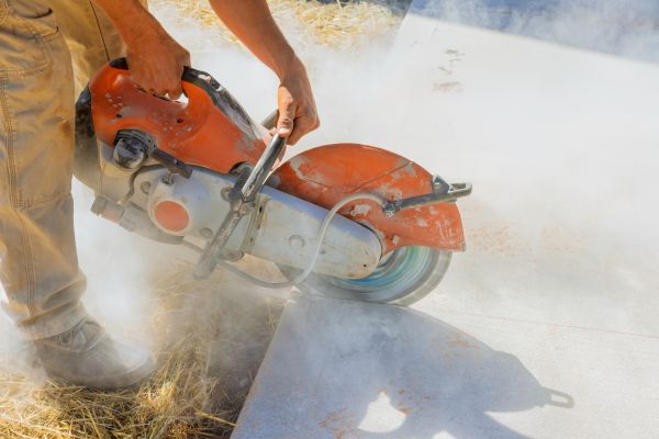 Cost of Sidewalk Sawing in Des Moines